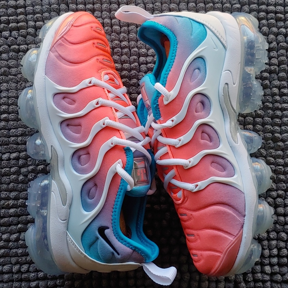 New Womens Nike vapormax Plus